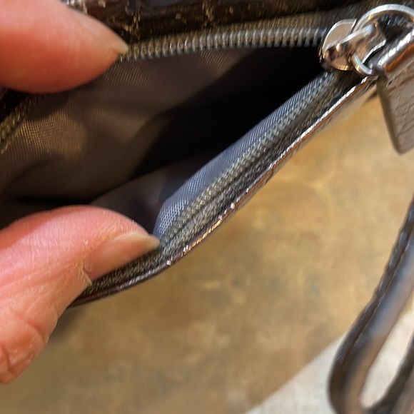 Neiman Marcus silver leather wristlet - Picture 5 of 6